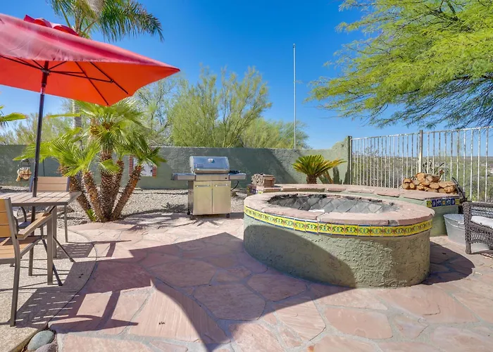 Backyard Oasis & Hot Tub: Mtn-view